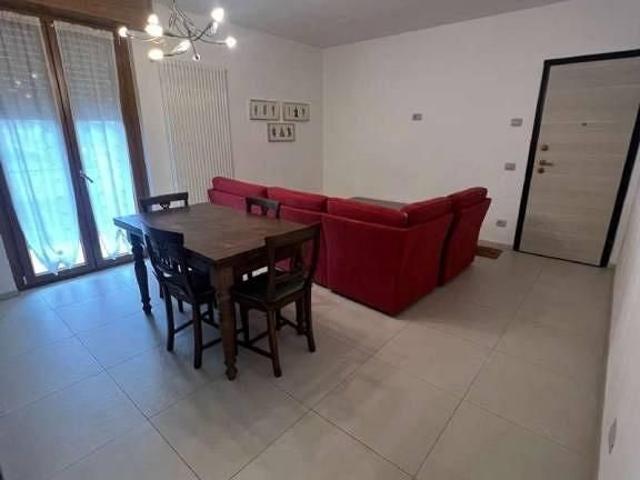 Appartamento di 70 m² con 2 locali a Ambivere