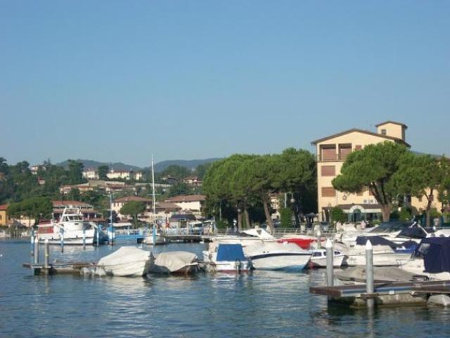 Appartamento di 70 m con 2 locali in affitto a Sarnico