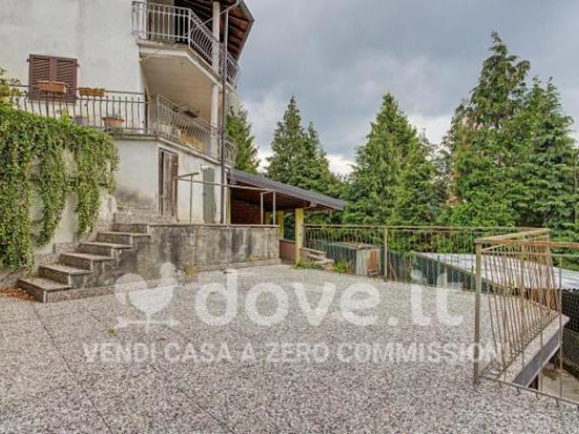 Appartamento di 72 m con 3 locali in vendita a Cunardo