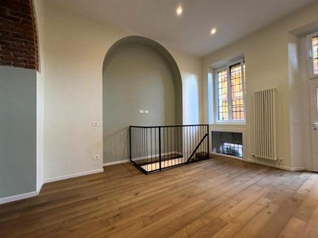 Appartamento di 75 m con 3 locali in vendita a Milano
