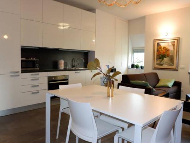 Appartamento di 75 m con 2 locali in affitto a Milano