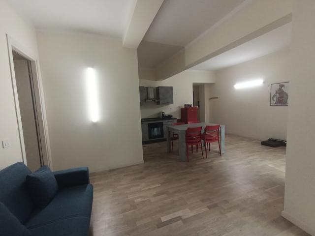 Appartamento di 76 mq a Genova