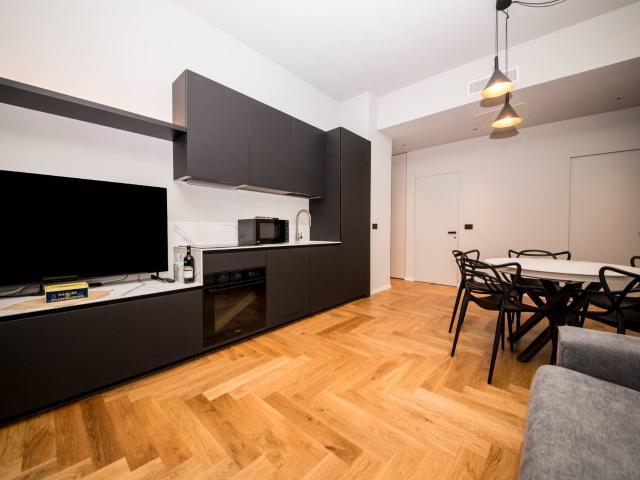 Appartamento di 76 mq in Affitto a € 2.880
