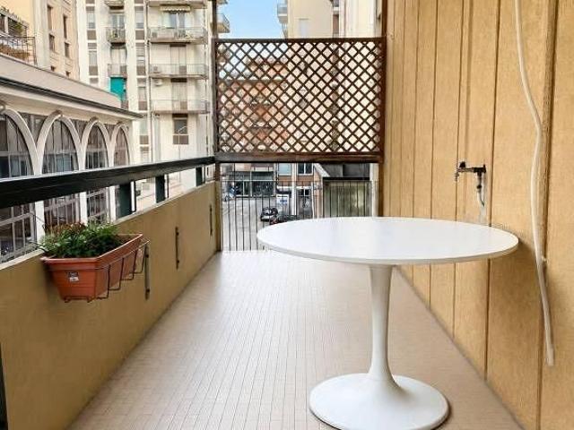 Appartamento di 78 m² con 3 locali e box auto a Vi