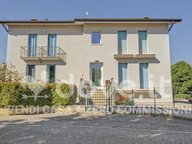 Appartamento di 80 m con più di 5 locali e box auto in vendita a Albettone [rif. DV 13073]