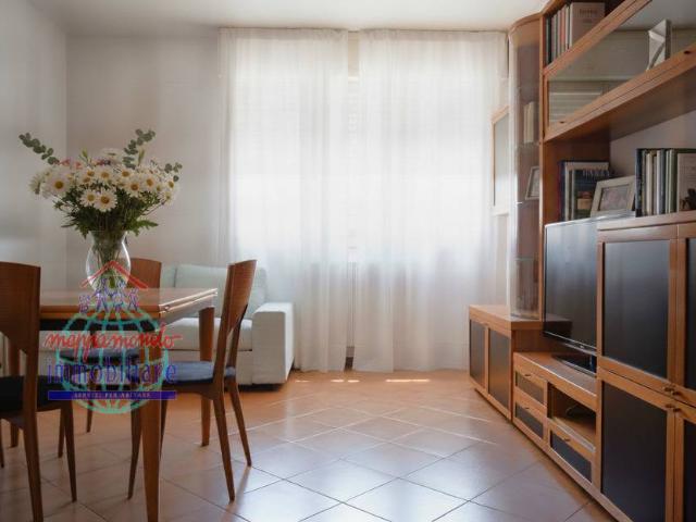 Appartamento di 81 mq a Bologna