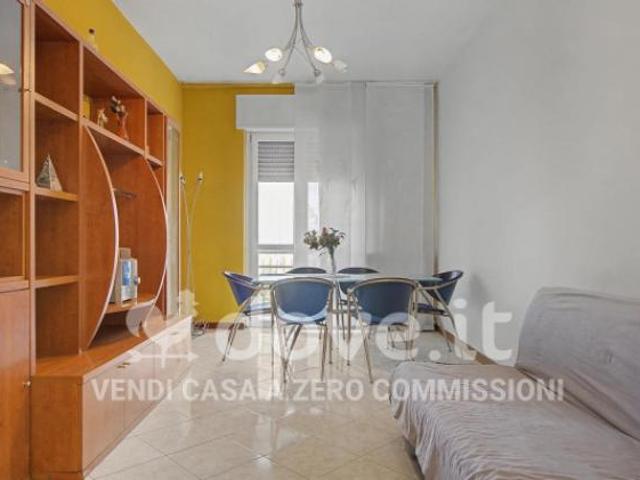 Appartamento di 83 m con 3 locali e box auto in vendita a Pessano con Bornago [rif. DV 12381]