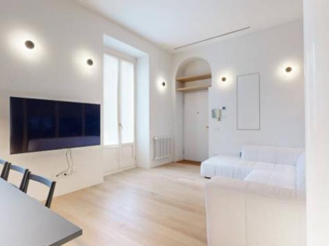 Appartamento di 84 m con 3 locali in affitto a Milano