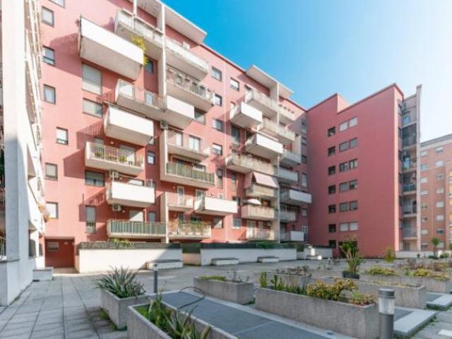 Appartamento di 85 m con 3 locali in vendita a Milano