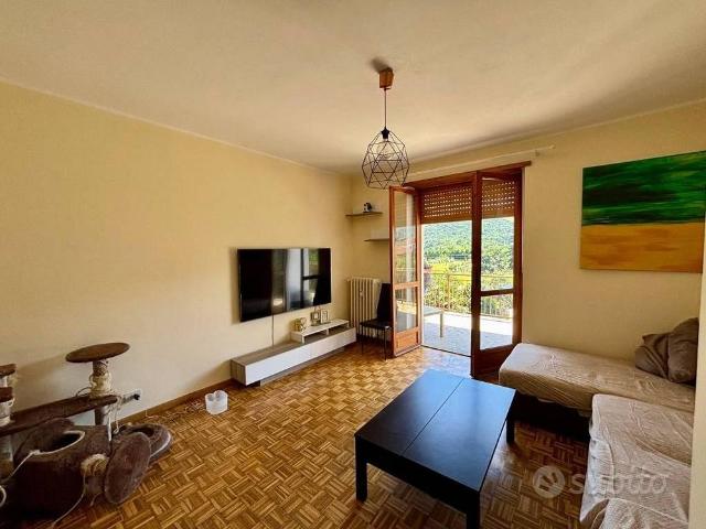 Appartamento di 86 m² con 3 locali e box auto a Lu