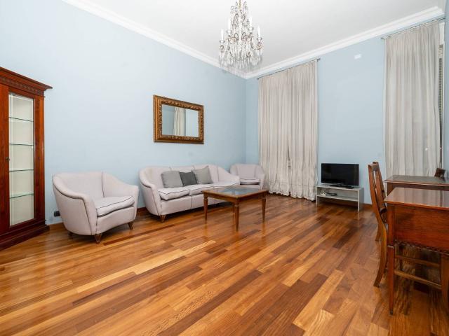 Appartamento di 88 mq in Affitto a € 980
