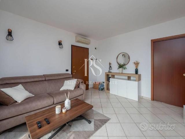 Appartamento di 90 m² con 3 locali a Pioltello