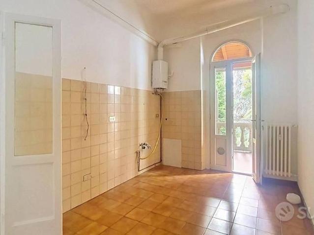Appartamento di 90 m² con 3 locali a Rho
