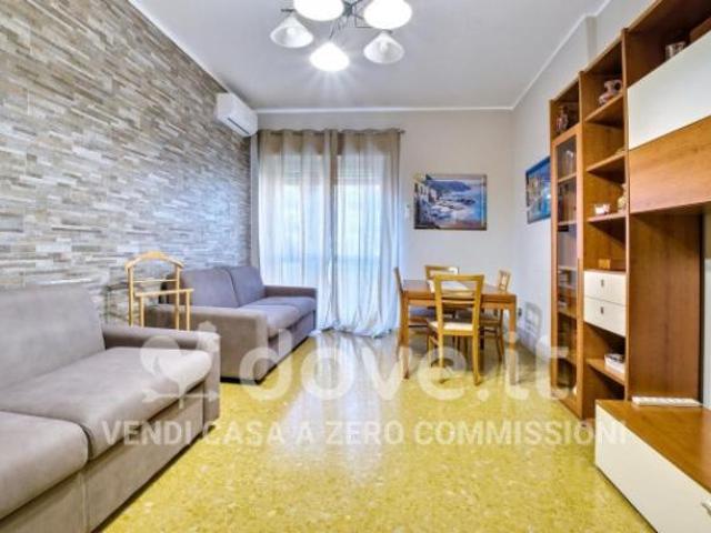 Appartamento di 90 m con 3 locali in vendita a Roma [rif. DV 11228 1]
