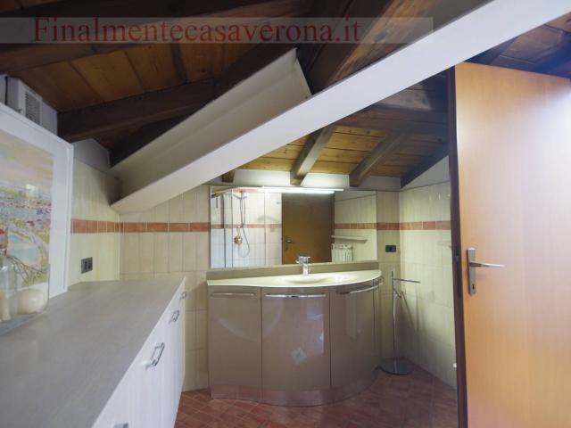 Appartamento di 90 mq a Verona