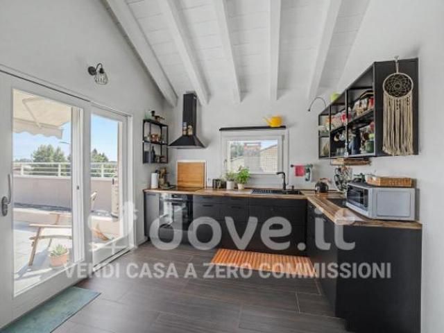 Appartamento di 93 m con 3 locali e box auto doppio in vendita a San Martino di Lupari [rif. DV 13927]