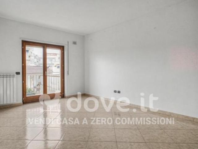 Appartamento di 93 m con 3 locali e box auto in vendita a Crispiano