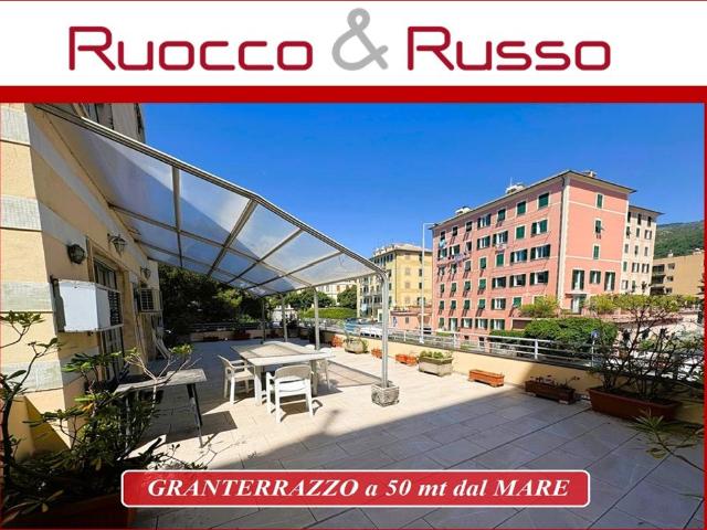 Appartamento di lusso di 110 m² in vendita Via Gianelli, Genova, Liguria