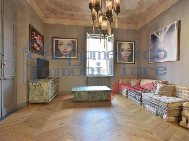 Appartamento di lusso di 120 m² in vendita Via Flavio Andò, Pisa, Toscana