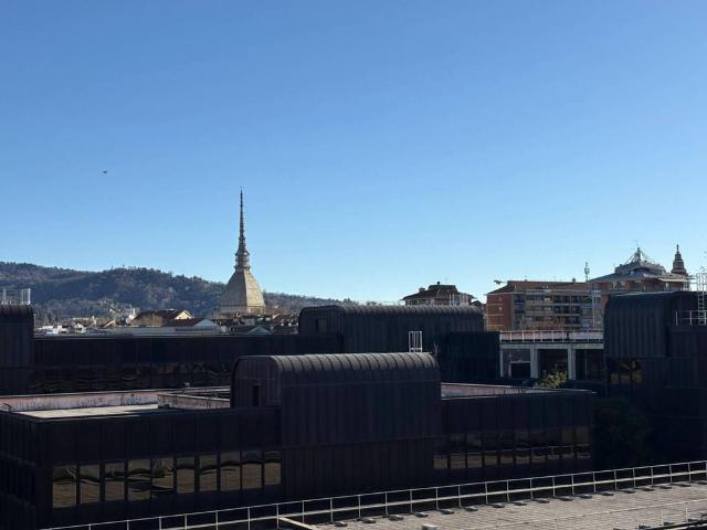 Appartamento di lusso di 145 m² in vendita Via Pisa, 18, Torino, Piemonte