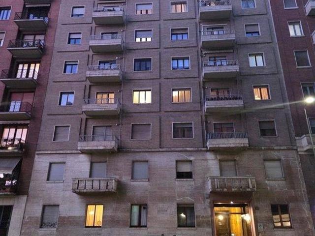 Appartamento di lusso di 145 m² in vendita Viale Tunisia, 32, Milano, Lombardia