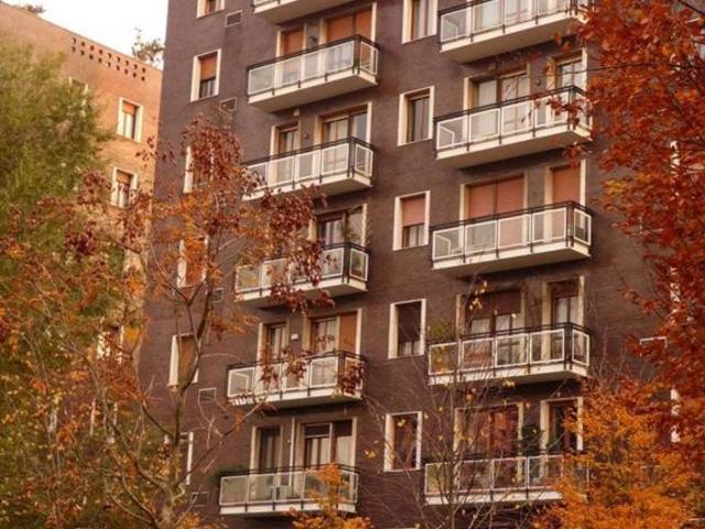Appartamento di lusso di 145 m² in vendita Viale Filippetti, Milano, Lombardia