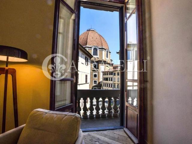 Appartamento di lusso di 140 m² in affitto Firenze, Toscana