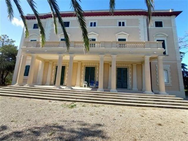 Appartamento di lusso di 177 m² in vendita Via Procchi, Rio Marina, Toscana