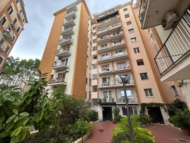 Prestigioso appartamento di 200 m² in vendita Via Francesco Paolo Michetti, Napoli, Campania