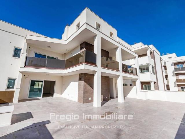 Appartamento di lusso di 254 m² in vendita Via Vittorio Veneto, Monopoli, Puglia