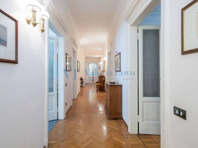 Appartamento di lusso di 260 m² in vendita Milano, Lombardia