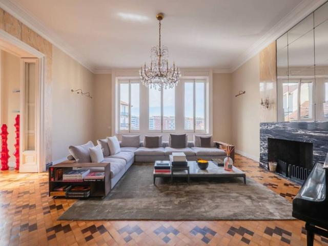 Appartamento di lusso di 400 m² in affitto Via Mario Pagano, Milano, Lombardia