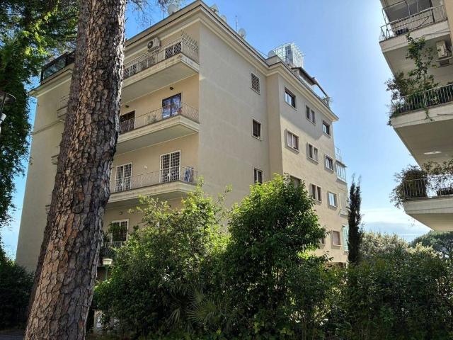 Appartamento di lusso di 430 m² in vendita Via Alexander Fleming, 75, Roma, Lazio