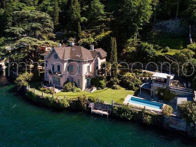 Appartamento di lusso di 450 m² in vendita via torno 77, Como, Lombardia