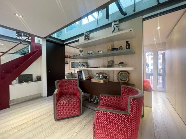Appartamento di lusso di 60 m² in vendita Strada della Carità, 10, Milano, Lombardia