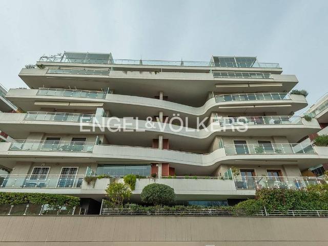 Appartamento di lusso di 74 m² in vendita Viale della Grande Muraglia, Roma, Lazio