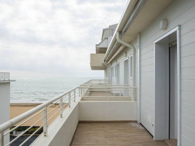 Appartamento di lusso in vendita Via Antoniotto Usodimare, 2, Jesolo, Veneto
