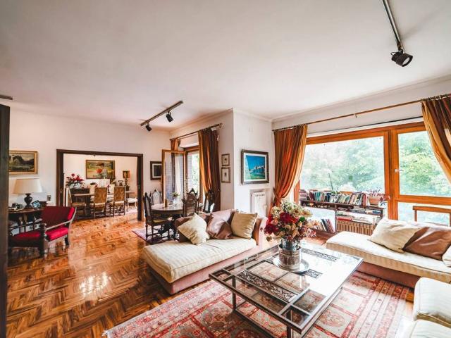 Appartamento di lusso in vendita Via della Mendola, 80, Roma, Lazio