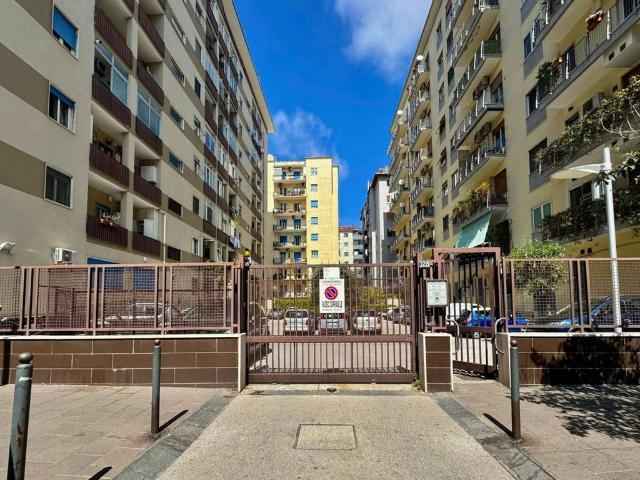 Appartamento di lusso in vendita Via Francesco Cilea, 127, Napoli, Campania