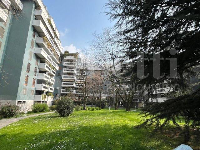 Appartamento di lusso in vendita Via Francesco Primaticcio, Milano, Lombardia