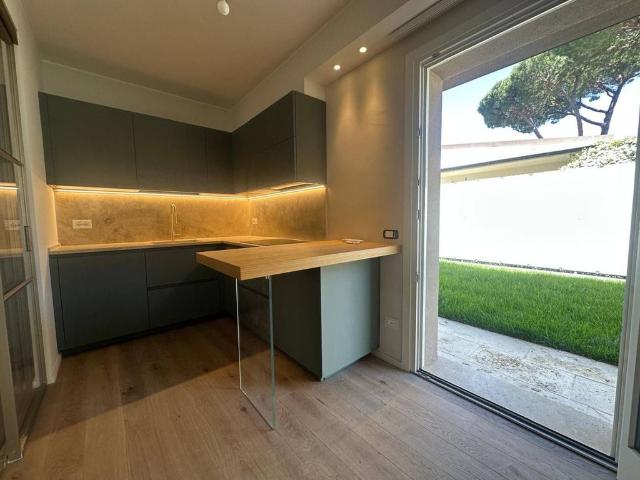 Appartamento di lusso in vendita Via Odoardo Beccari, 61, Firenze, Toscana