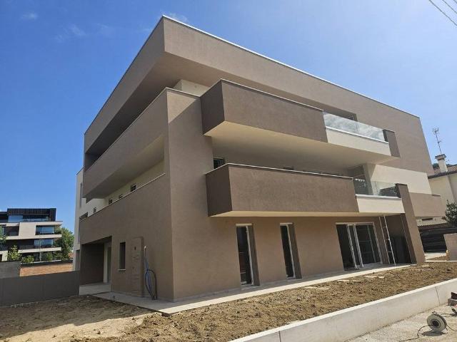 Appartamento di lusso in vendita Via Monterotondo, Padova, Veneto