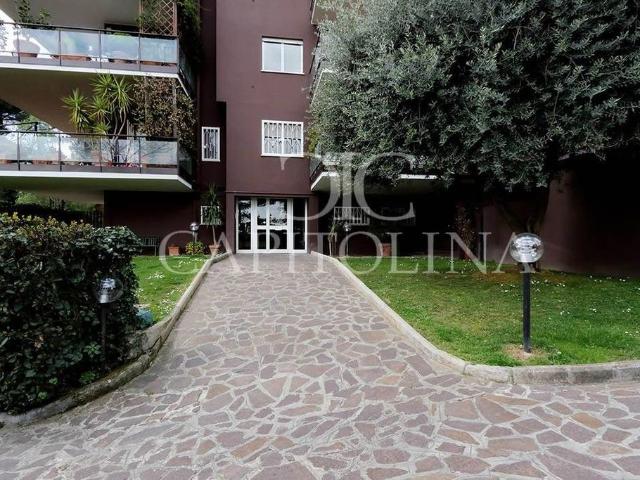 Appartamento di lusso in vendita Via Misurina, 56, Roma, Lazio