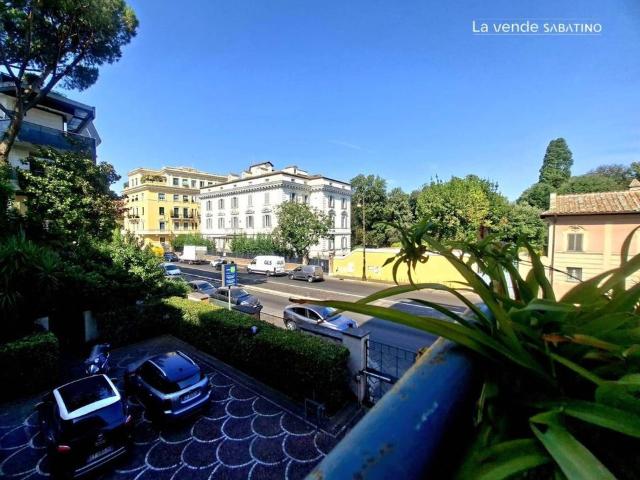 Appartamento di lusso in vendita Via Salaria, 332, Roma, Lazio