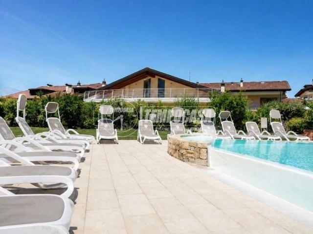 Appartamento di lusso in vendita Via San Vito 4, Sirmione, Lombardia