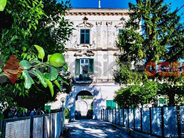 Appartamento di lusso in vendita Via Strettola, 35, Vietri sul Mare, Campania