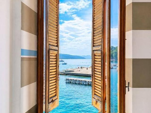 Appartamento di lusso in vendita Via Travello, Rapallo, Genova, Liguria