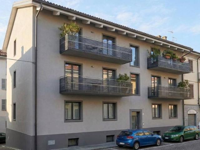 Appartamento di lusso in vendita Alba, Italia