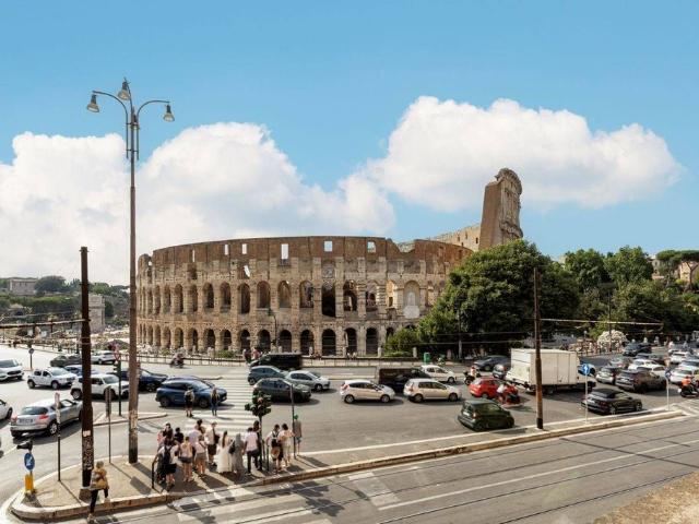 Appartamento di lusso in vendita Piazza del Colosseo, 9, Roma, Lazio
