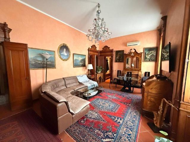 Appartamento di prestigio di 144 m² in vendita Verona, Italia